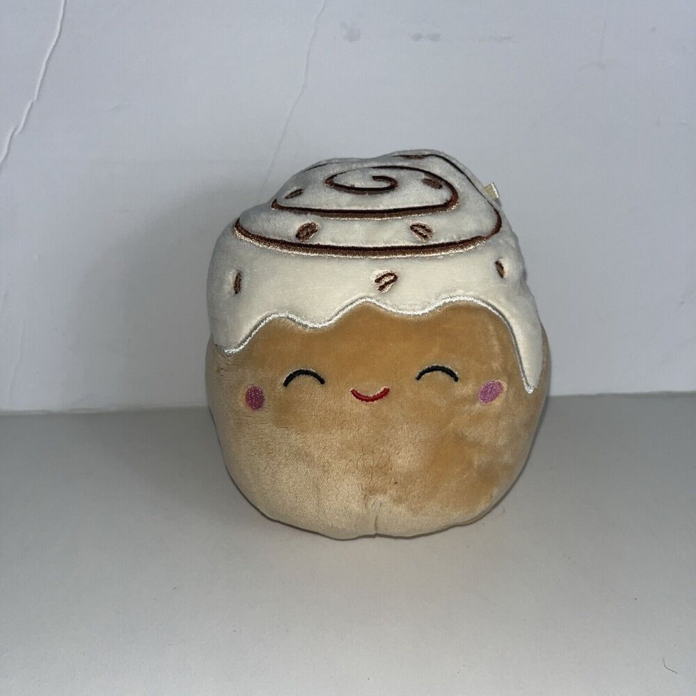 Squishmallow 5" Chanel Cinnamon Roll Tan White Sweet Food Plush No Hang Tag Mini